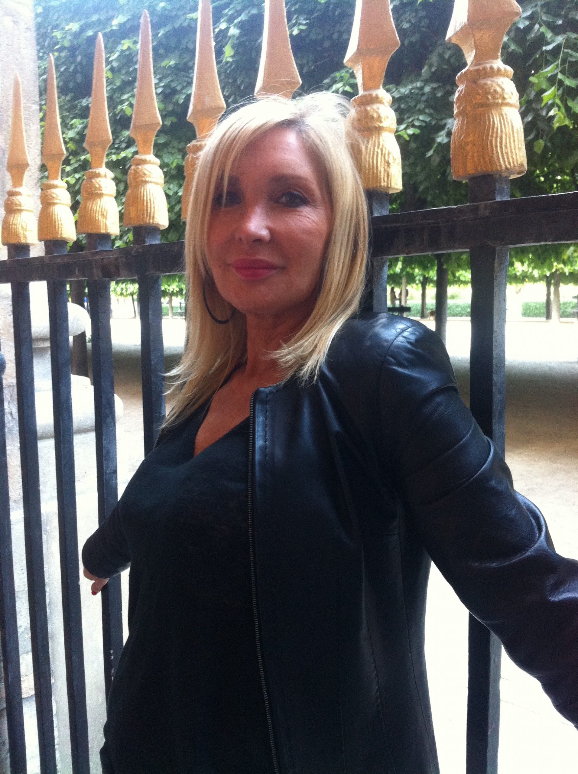 MAMICA- Tamara 49god.-Vrnjacka Banja – Beograd